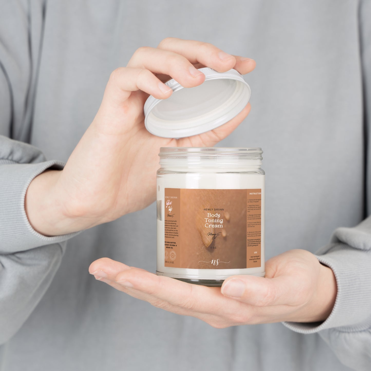 Newly Skkinn “Glow Up” Body Toning Cream (small)